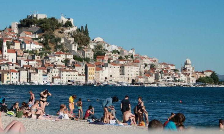 Apartman Sibenik Luaran gambar