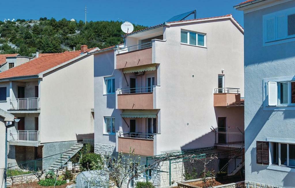 Apartman Sibenik Luaran gambar