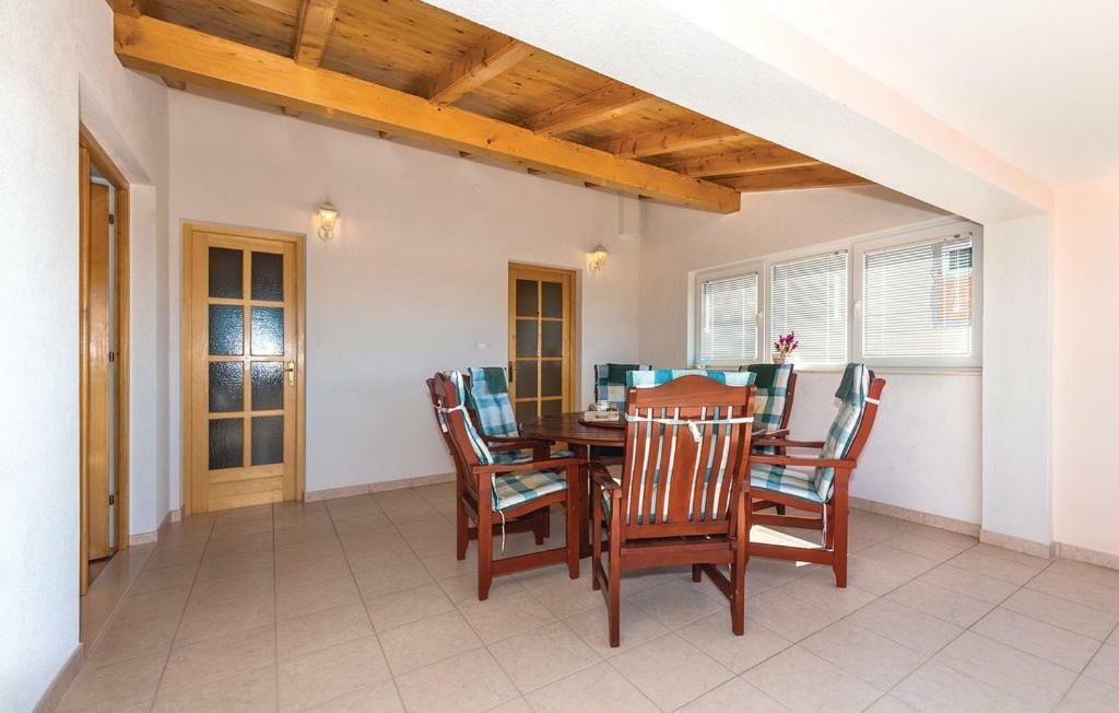Apartman Sibenik Luaran gambar