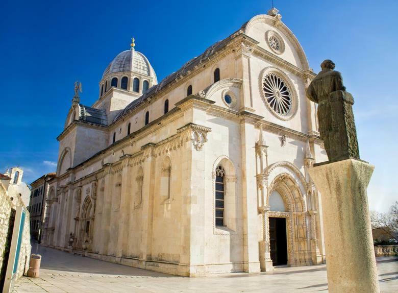 Apartman Sibenik Luaran gambar